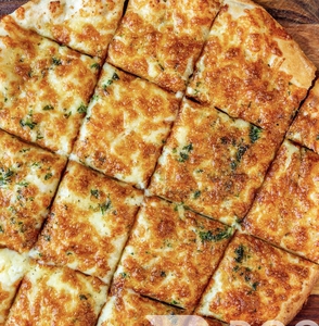 Garlic Herbs Pizza